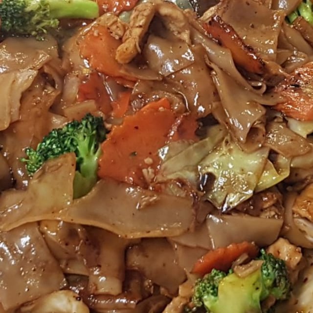 Pad See-Ew.