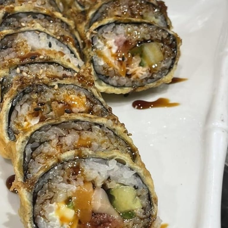 Sushi Delights: Fresh Rolls and Nigiri