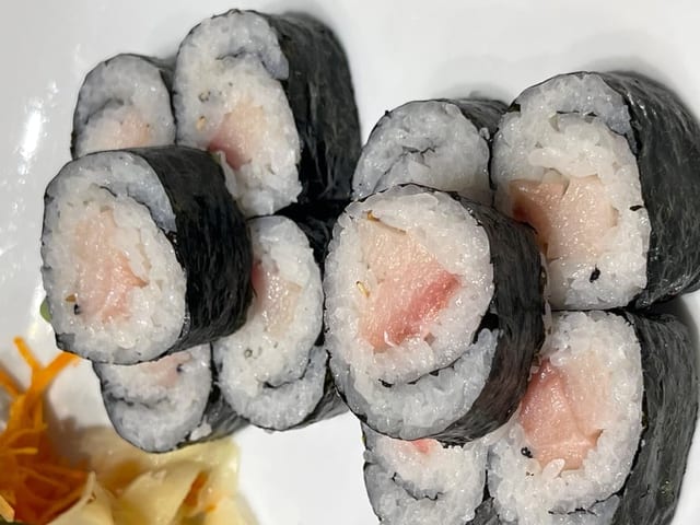 Yellowtail Roll.