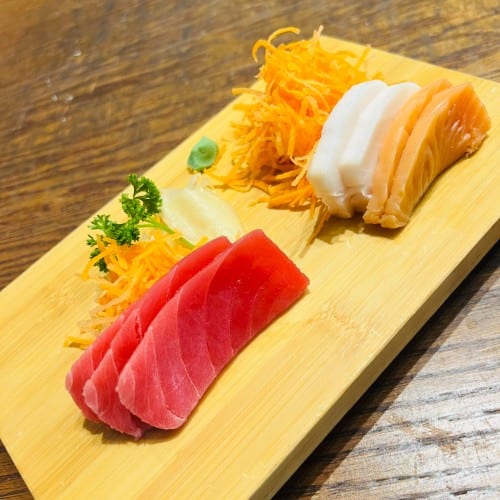 Sashimi Appetizer 7 Pieces.