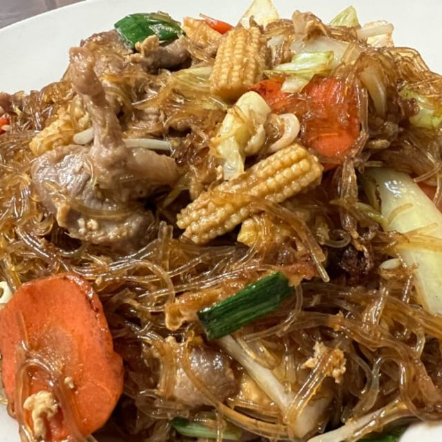 Pad Woon Sen.