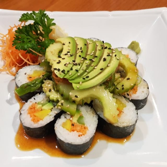 Spicy Vegetable Roll Spicy (Cooked).